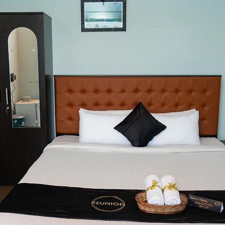Hotel Reunion Ocean Tides Udupi Exterior foto