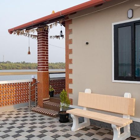 Hotel Reunion Ocean Tides Udupi Exterior foto
